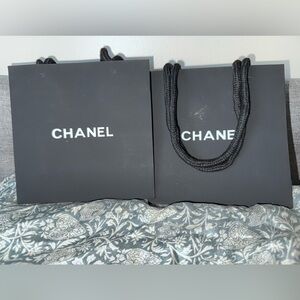 CHANEL Elegant Small Black Gift Bags